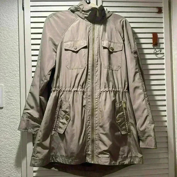 Michael Kors Jackets & Blazers - Michal Korse rain jacket